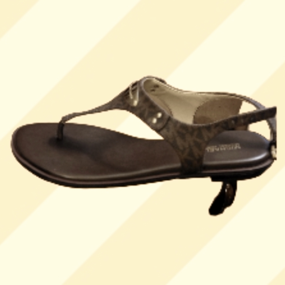 Like New Michael Kors sandals - Picture 3 of 3